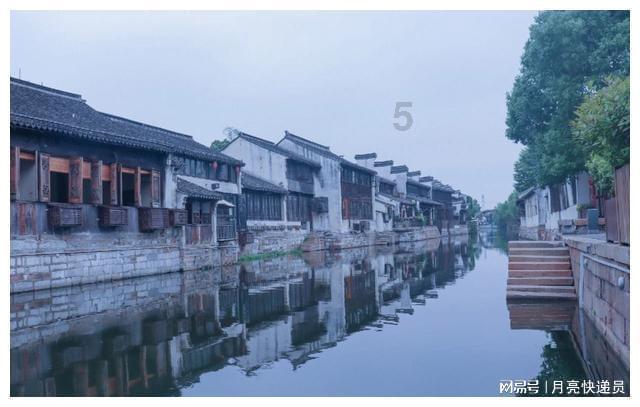 美丽乡村别墅逃生